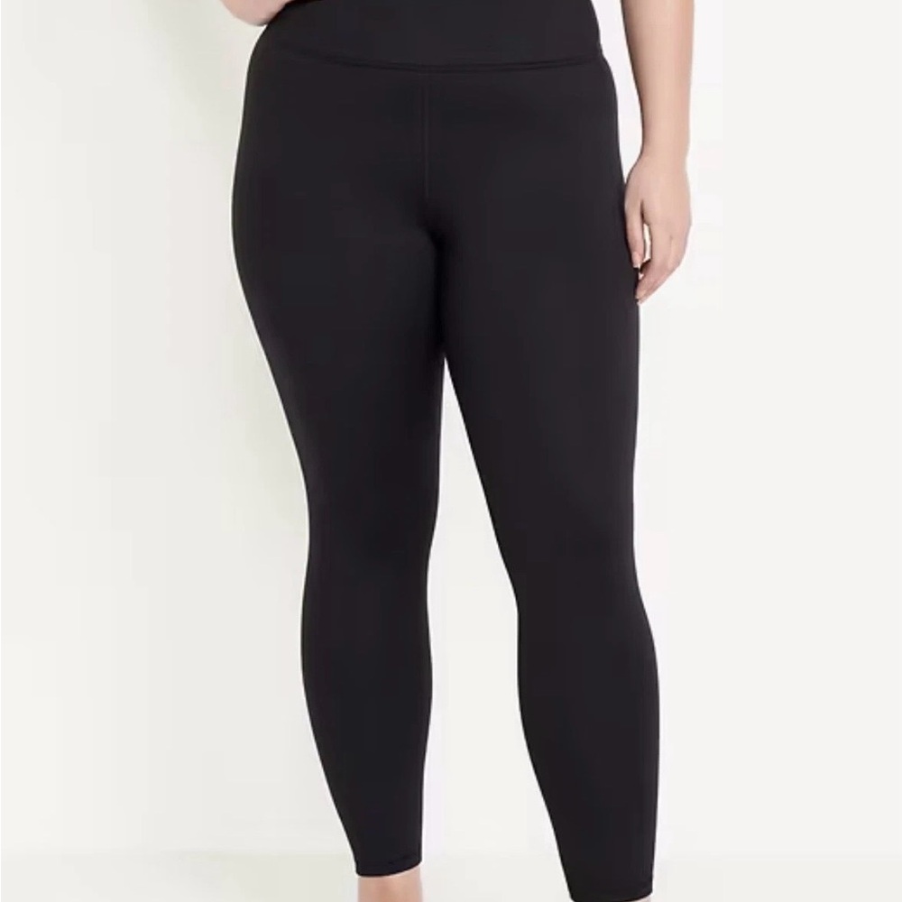 NWT Old Navy Extra High Rise CloudComfy 7/8 Leggings Women’s Large